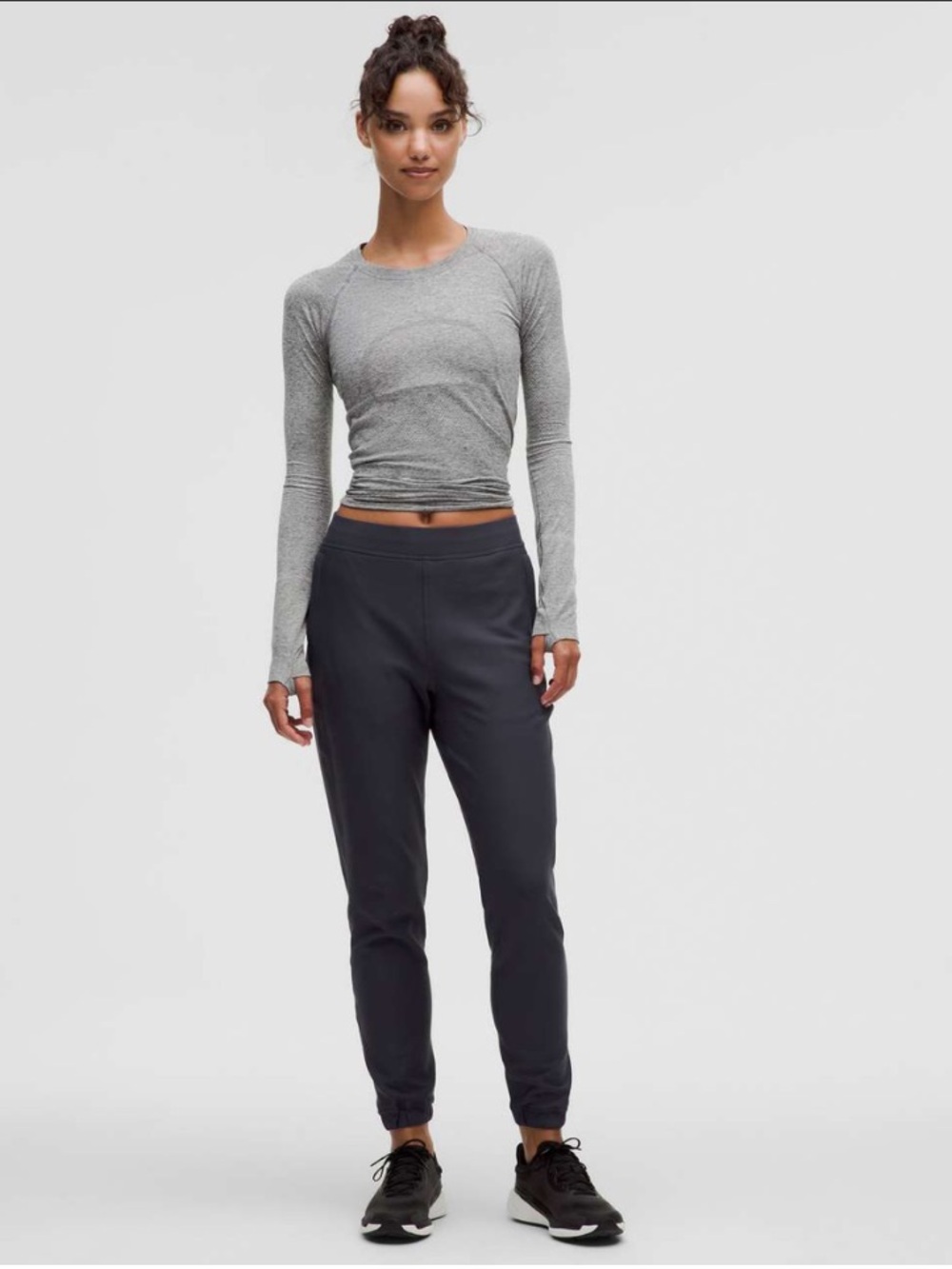 Lululemon Adapted State High Rise Fleece Jogger Full length in Black Night  4